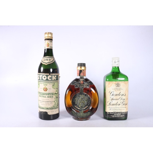 XA256★ヴィンテージ GORDON'S LONDON DRY GIN ドライジン テーブルランプ / イギリス 洋酒 BAR 雑貨 インテリア ディスプレイ レア マニア Gordon\u0027s London Dry Gin (Export) - 1950s (ABV Not Stated, 75cl