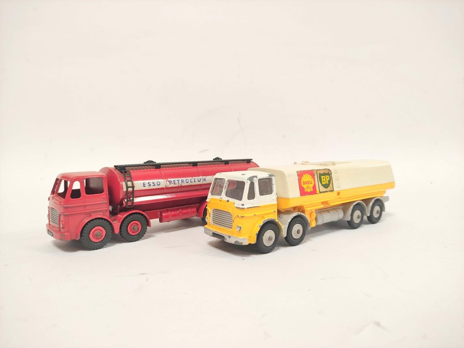 Dinky Supertoys】943 Essoタンクローリーボックス付