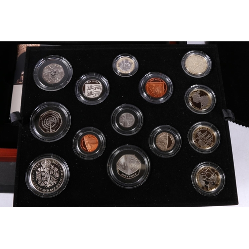 598 - The Royal Mint UNITED KINGDOM Queen Elizabeth II (1952-2022) premium proof coin set 2021 (fourteen c... 