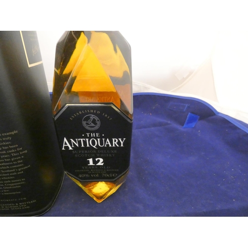 31 - The Antiquary 12 years old superior deluxe scotch whisky, 40% vol, 70cl, boxed, with Glenmorangie 10... 