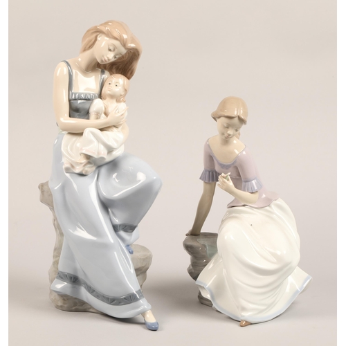 1 - Two Lladro figures, tallest 40 cm high (2)