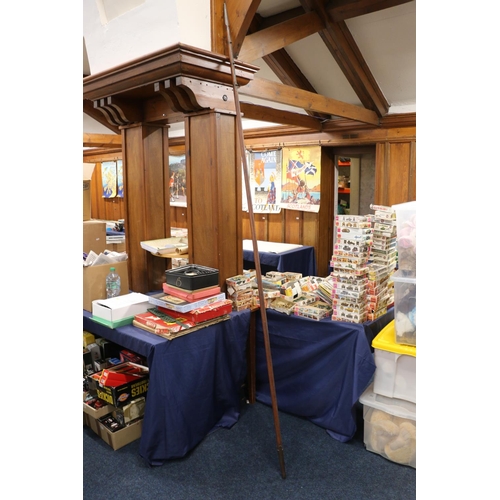 816 - British cavalry lance, possibly 1848 pattern, no identifying markings, 287 cm long.