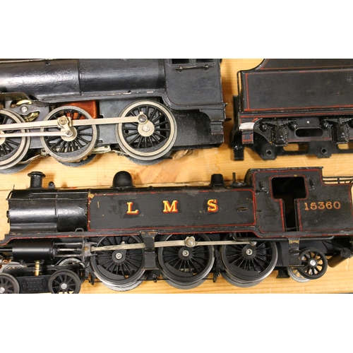 109 - O gauge model railways to include 4-6-2 tender locomotive 15360 LMS black, a 2-6-0 locomotive and a ... 