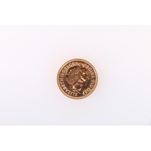 728 - The Royal Mint UNITED KINGDOM Queen Elizabeth II (1952-2022) gold sovereign 2014 in slab with certif... 