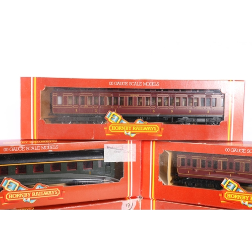 117 - Hornby OO gauge model railways including R320 Class 5 4-6-0 tender locomotive 5138 LMS black boxed, ... 