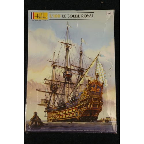 166 - Heller of France 80899 1:100 scale Le Soleil Royal model kit, sealed and boxed.