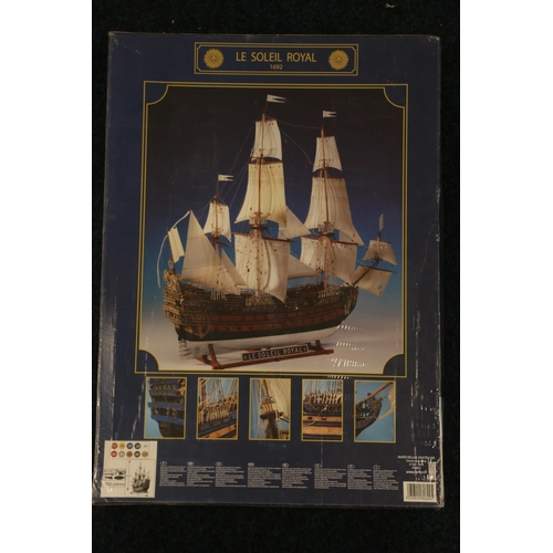 166 - Heller of France 80899 1:100 scale Le Soleil Royal model kit, sealed and boxed.