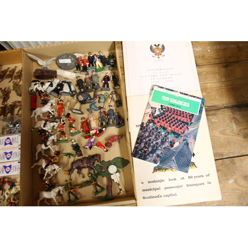 139 - PNF Figurines of Australia Australian Commonwealth Military Forces lead figure set boxed, Britains C... 