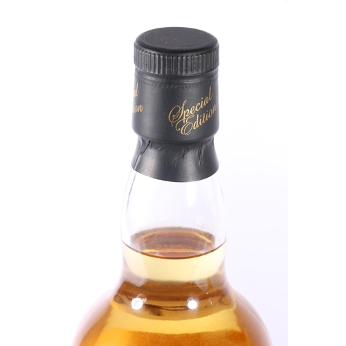 385 - HIGHLAND PARK 2001 9 year old single malt Scotch whisky, distilled 16/10/2001, bottled July 2011, ca... 