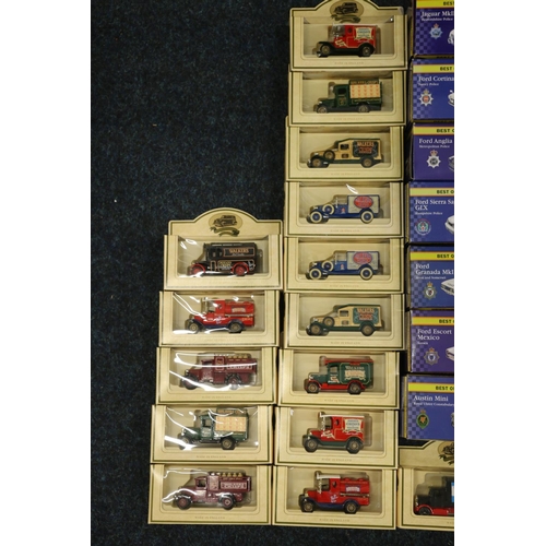 202 - Collection of boxed diecast model vehicles to include Lledo Day Gone, Matchbox Models of Yesteryear,... 