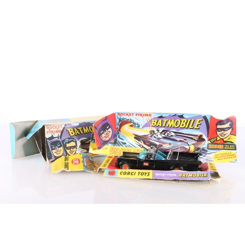 228 - Corgi Toys 267 diecast rocket firing Batmobile with Batman and Robin, first type example without tow... 