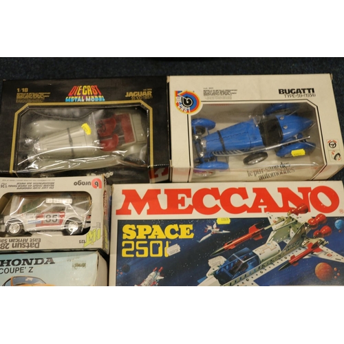 245 - Burago diecast scale model vehicles to include 3006 Jaguar SS100 (1937), 3005 Bugatti Type 59 (1934)... 