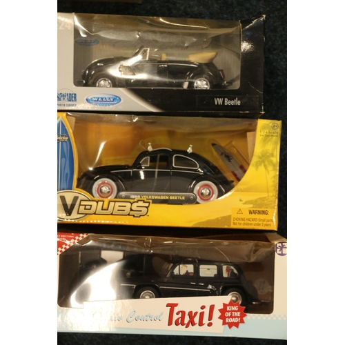 199 - Diecast model vehicles to include Welly 1:24 scale VW Beetle, Jada Toys V Dub$ 53007 1959 Volkswagen... 