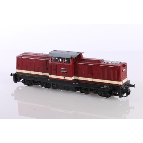 204 - Gutzold OO gauge model railway G14 Teiliger Schnelltriebwagen boxed and Piko (Eisenbahn-Modellbau Zw... 