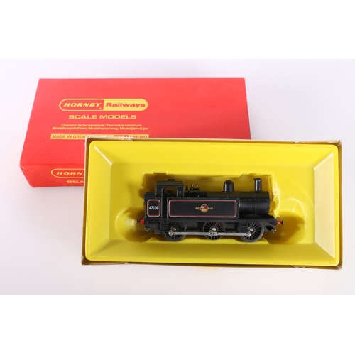 207 - OO gauge model railway locomotives to include R052 0-6-0 tank locomotive 47606 BR black, Airfix 5410... 