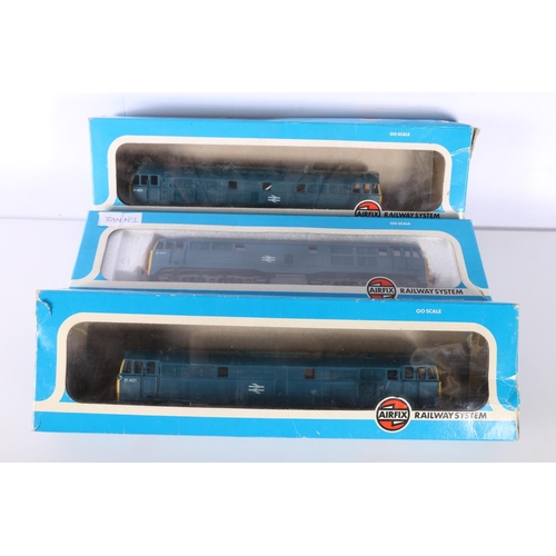 207 - OO gauge model railway locomotives to include R052 0-6-0 tank locomotive 47606 BR black, Airfix 5410... 