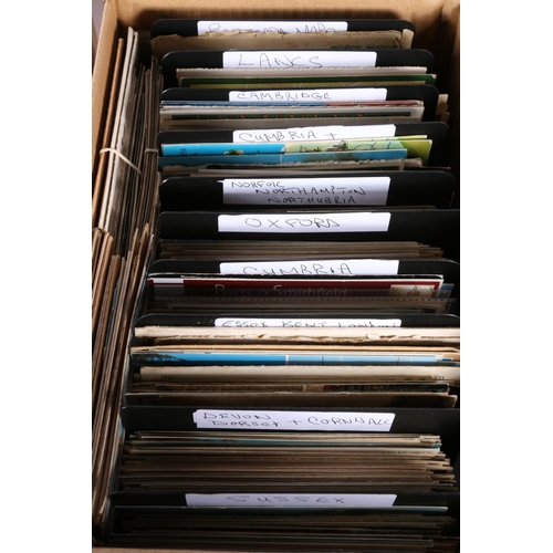 442 - Two boxes containing approximately 1500 postcards, mostly of English topographical interest, one box... 