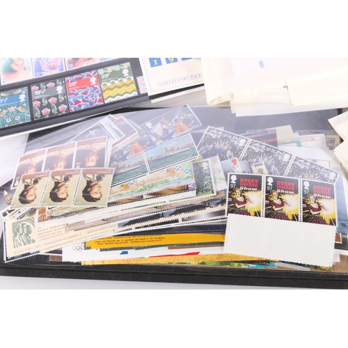 512 - GB mint stamps in blocks, strips and sheetlets, approximately usable FV over £900.