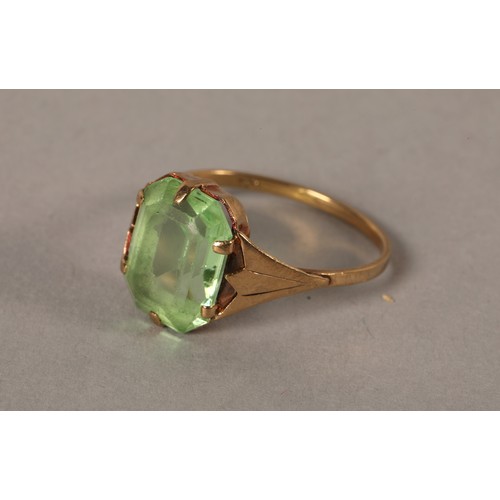 54 - 9 ct yellow gold gem set dress ring, size M