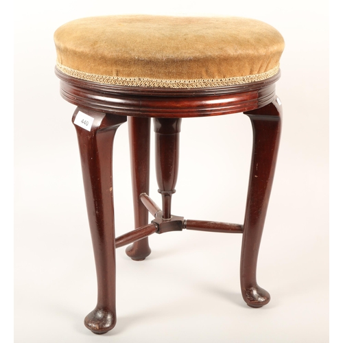 440 - Mahogany revolving piano stool