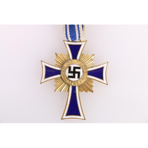 870 - Nazi German Third Reich enamel medal Mother's Cross 1938. 