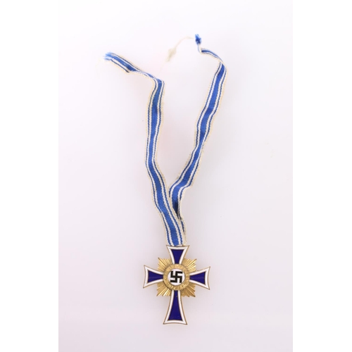 870 - Nazi German Third Reich enamel medal Mother's Cross 1938. 