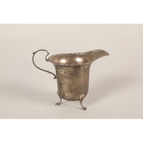 130 - Silver cream jug, Sheffield 1957 65 grams