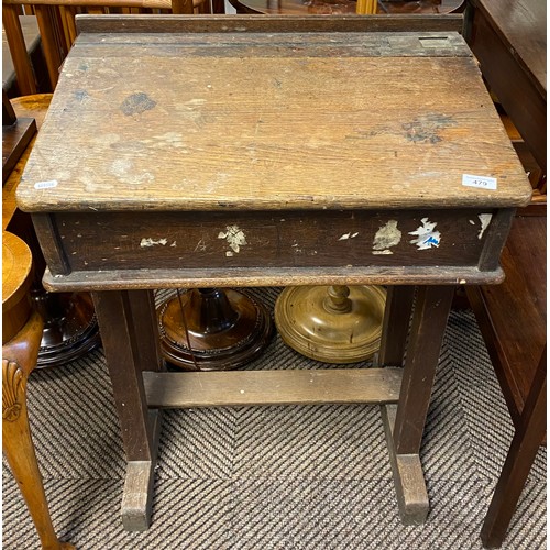 479 - Oak school desk