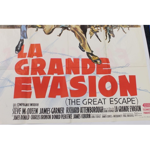 451 - Large French film poster for the Great Escape 'La Grande Evasion' by United Artists, 156cm x 116cm.