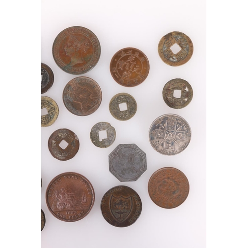 687 - Coin collection to include a British Expeditionary Force Prisoner of War token, KWANG-TUNG copper ce... 