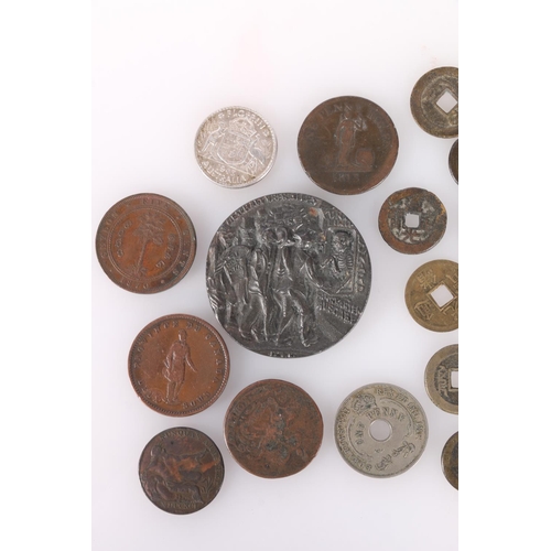 687 - Coin collection to include a British Expeditionary Force Prisoner of War token, KWANG-TUNG copper ce... 