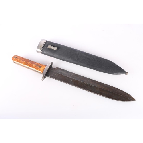 865 - Bowie hunting knife with carved bone or horn hilt, the blade with scalloped spine, blade length 25cm... 