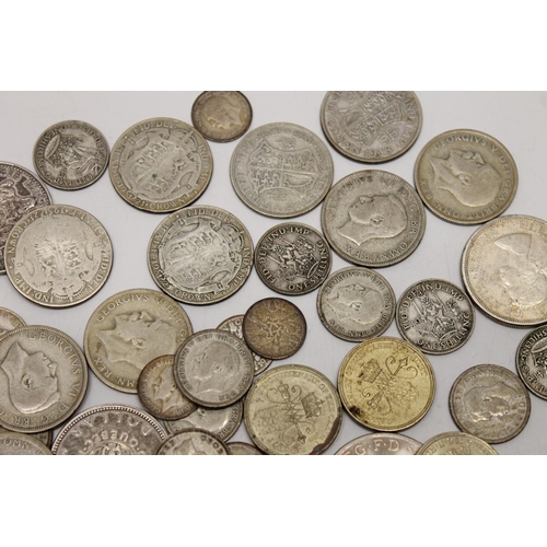 689 - Coin collection including GB Whitman folders including 500 grade silver 1920-1946 coins from circula... 