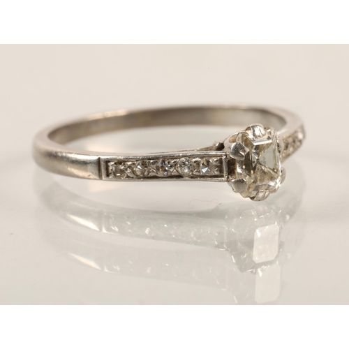 45 - 18 ct white gold Art Deco solitaire diamond ring, size O