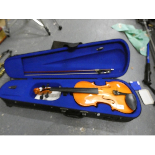 74 - Modern Yamada violin and bow in hard case