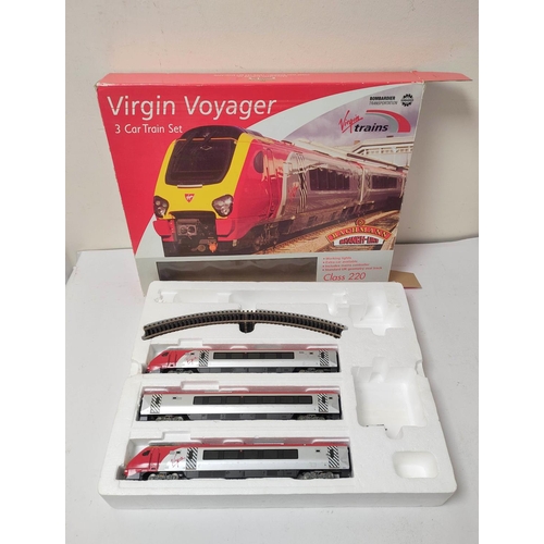 315 - Bachmann Branchline. Virgin Voyager OO scale 3 car electric train set, Class 220, boxed.... 