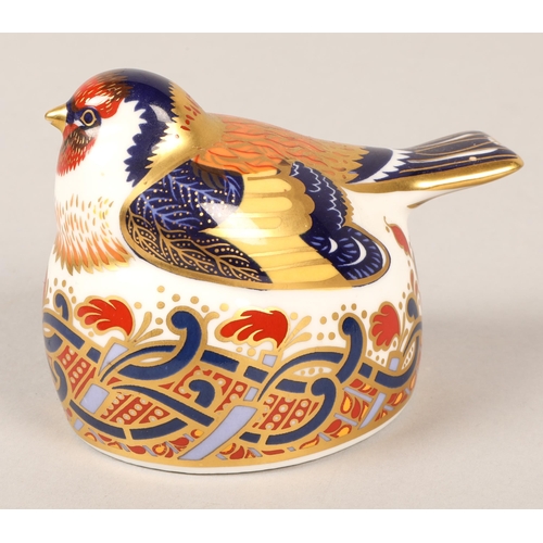 164 - Royal Crown Derby ' Goldfinch nesting' paperweight