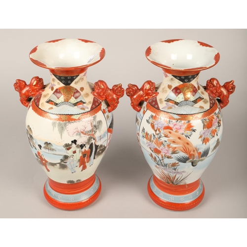 187 - Pair of Japanese vases, 30 cm high (2)