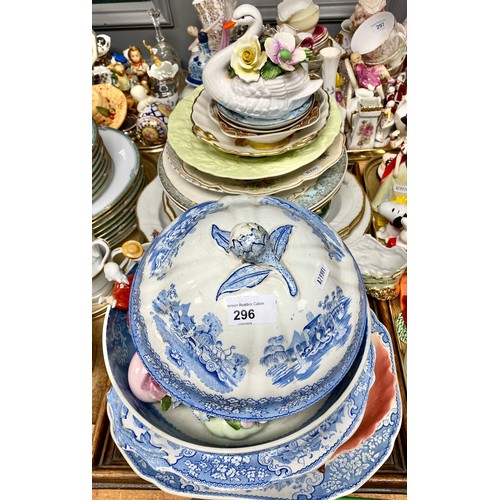 296 - Assorted decorative plates, cloche, ceramic posy flowers, etc