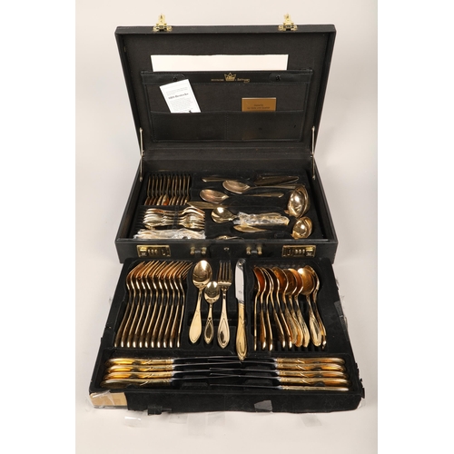 324 - Canteen of silver and gold plated cutlery