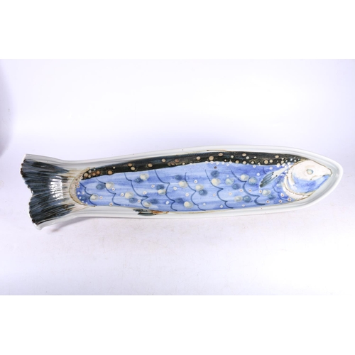 122 - Highland Stoneware fish dish, 64cm long.