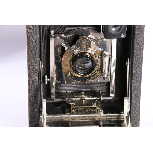 40 - Kodak bellows camera in black leather case, a Thornton Pickard shutter in original cardboard box wit... 