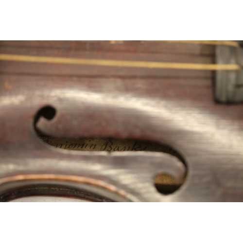 99 - Antique violin having one piece back, paper label to the interior 'Benjamin Banks Catherine Street',... 