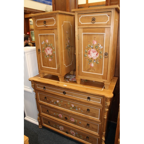 418 - French style painted pine three-piece bedroom suite comprising a pair of bedside tables, 78cm x 42cm... 