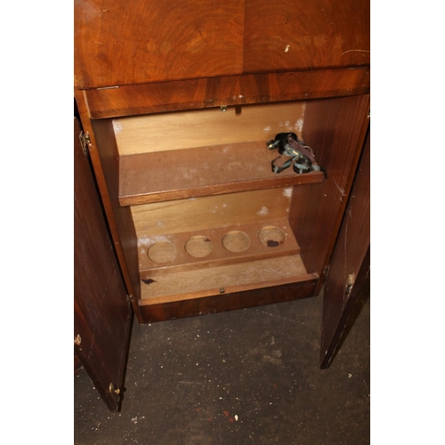 250 - Art Deco style walnut veneered drinks cabinet, 50cm wide.