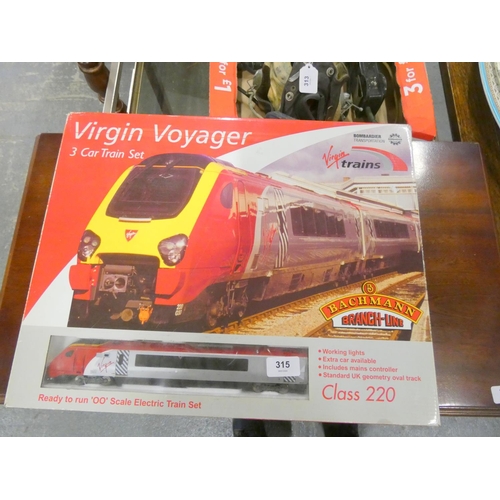 315 - Bachmann Branchline. Virgin Voyager OO scale 3 car electric train set, Class 220, boxed.... 