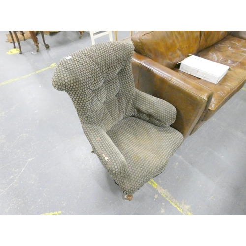 318 - Antique Victorian nursing chair.