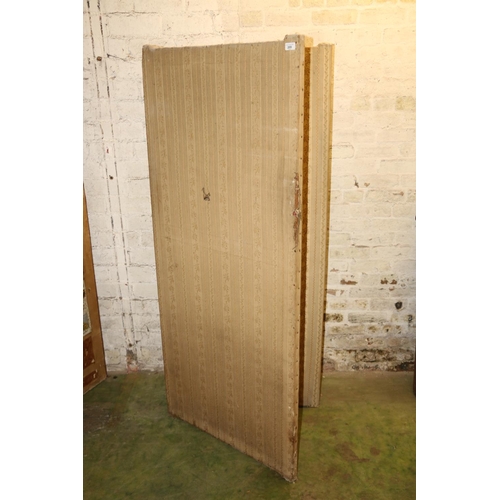 209 - Edwardian single fold dressing screen with floral fabric.