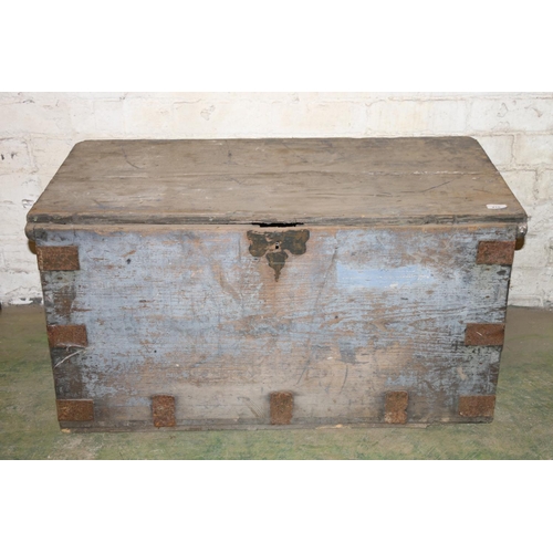 215 - Antique style hinge top lacquered box, 99cm wide.  (a/f)