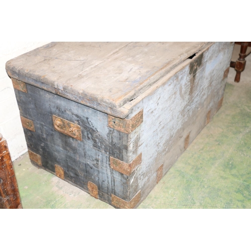 215 - Antique style hinge top lacquered box, 99cm wide.  (a/f)